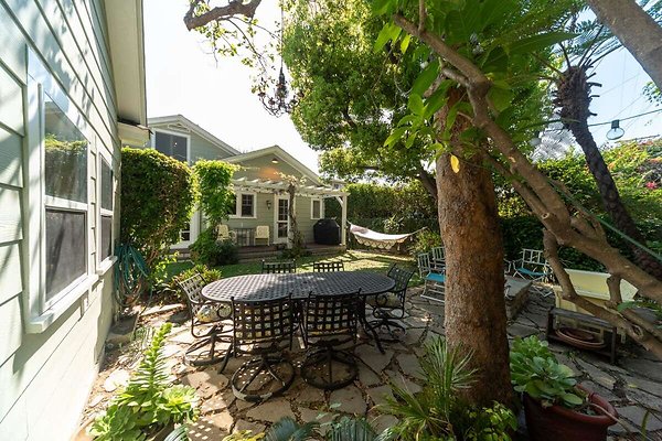 14064 patio 1 14064 patio 1