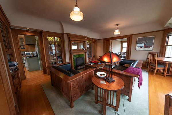 8143 living 4 8143 living 4