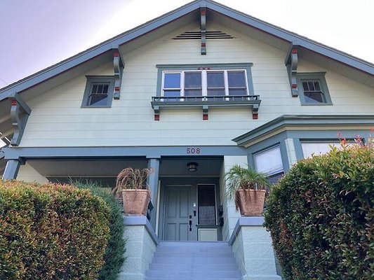 CAST LosAngeles 8143