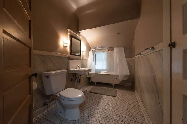 8143 bath 4 8143 bath 4