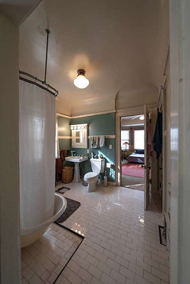 8143 bath 1 8143 bath 1