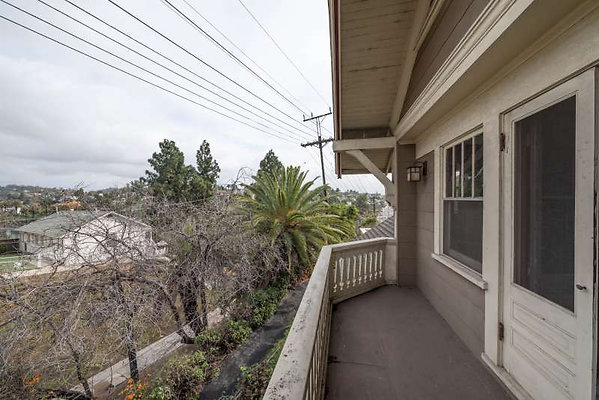 8143 balcony 3 8143 balcony 3