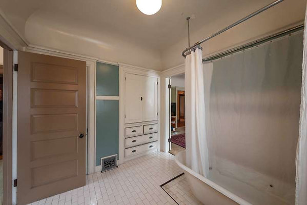 8143 bath 3 8143 bath 3