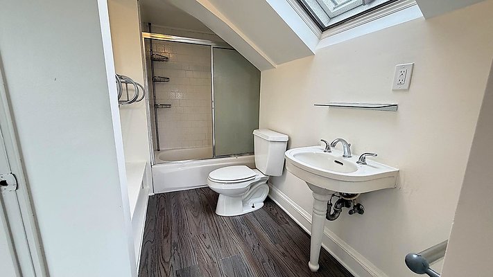 8143 guest 31 8143 guest 31