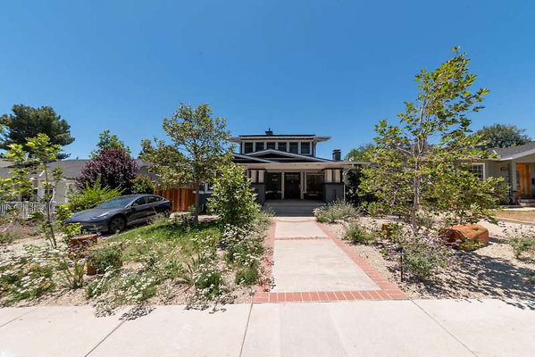 CAST LosAngeles 12023