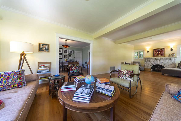 13768 living 4 13768 living 4