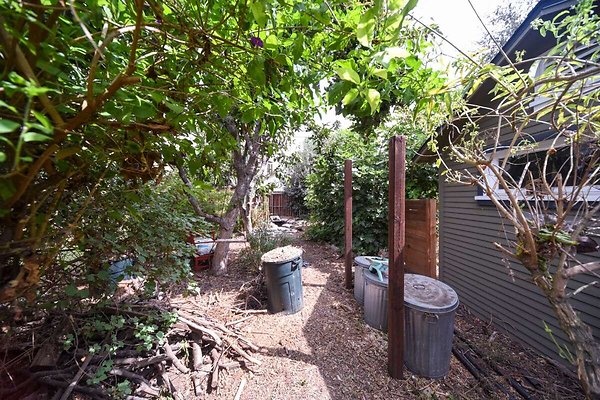 13834 garden 11 13834 garden 11