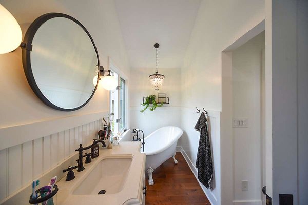 13834 bath 2 13834 bath 2