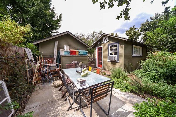 13834 patio 3 13834 patio 3