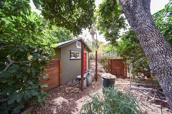 13834 garden 10 13834 garden 10