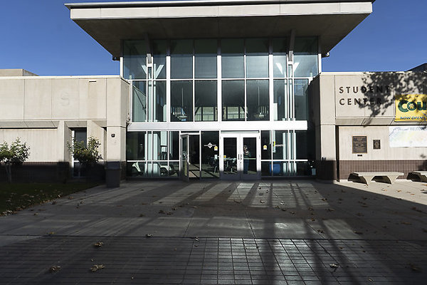 COLLEGE OF THE CANYONS-106 COLLEGE OF THE CANYONS-106