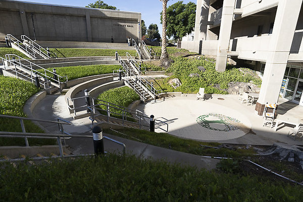 COLLEGE OF THE CANYONS-131