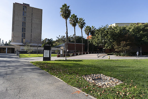 CAL STATE LA-71 CAL STATE LA-71