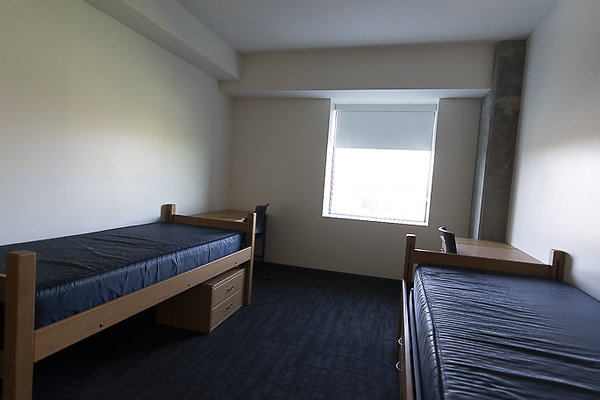 CAL STATE LA-194 CAL STATE LA-194