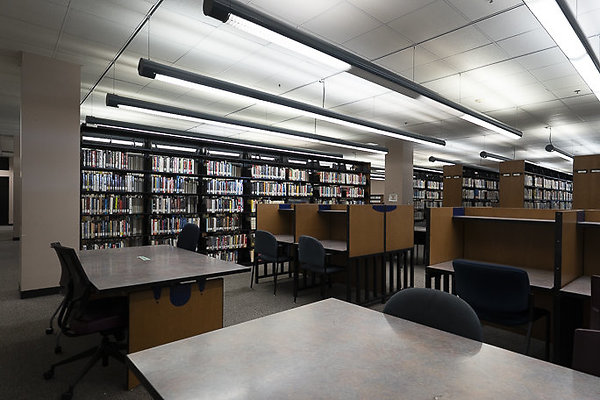 COLLEGE OF THE CANYONS-213 COLLEGE OF THE CANYONS-213