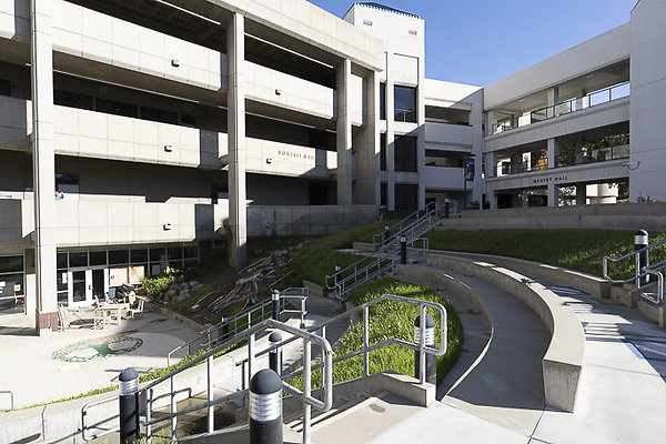 COLLEGE OF THE CANYONS-134