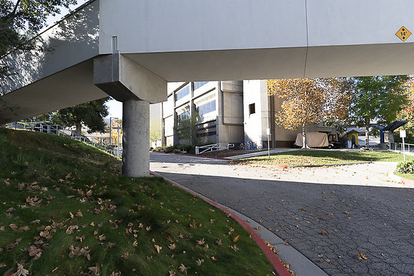 COLLEGE OF THE CANYONS-275 COLLEGE OF THE CANYONS-275