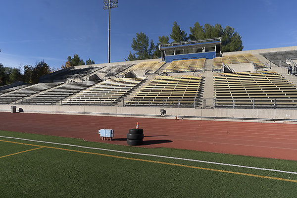 COLLEGE OF THE CANYONS-4