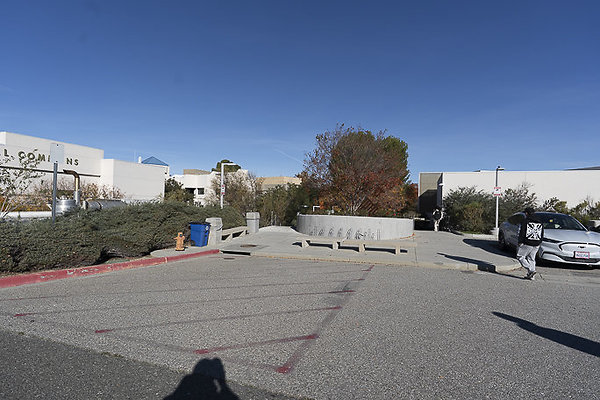 COLLEGE OF THE CANYONS-178