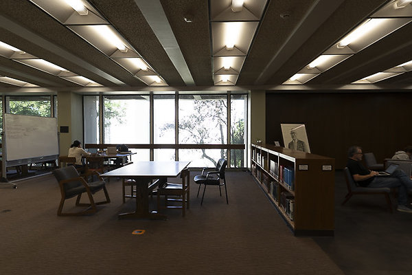 OCCIDENTAL COLLEGE-118 OCCIDENTAL COLLEGE-118