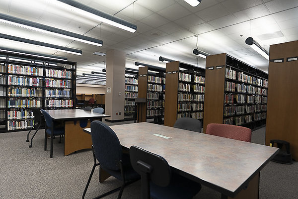 COLLEGE OF THE CANYONS-210 COLLEGE OF THE CANYONS-210