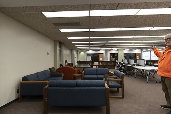 OCCIDENTAL COLLEGE-132 OCCIDENTAL COLLEGE-132