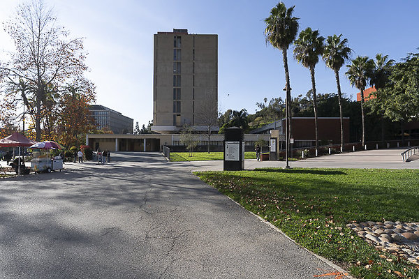 CAL STATE LA-72 CAL STATE LA-72