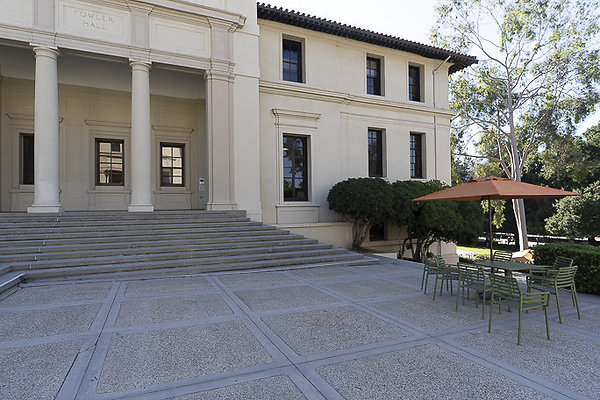 OCCIDENTAL COLLEGE-70 OCCIDENTAL COLLEGE-70