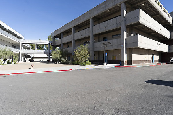 COLLEGE OF THE CANYONS-140