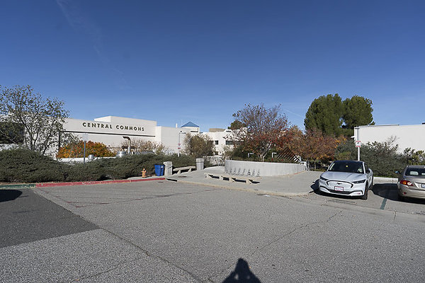 COLLEGE OF THE CANYONS-173