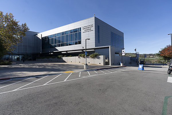 COLLEGE OF THE CANYONS-163