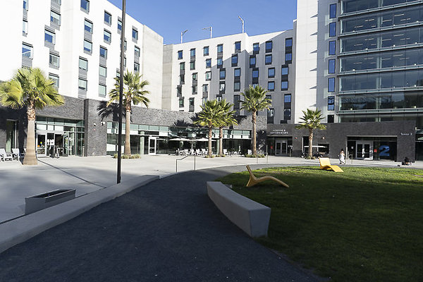 CAL STATE LA-186 CAL STATE LA-186