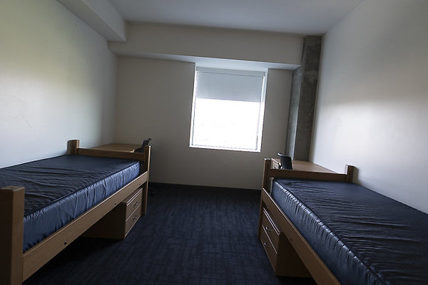 CAL STATE LA-195 CAL STATE LA-195