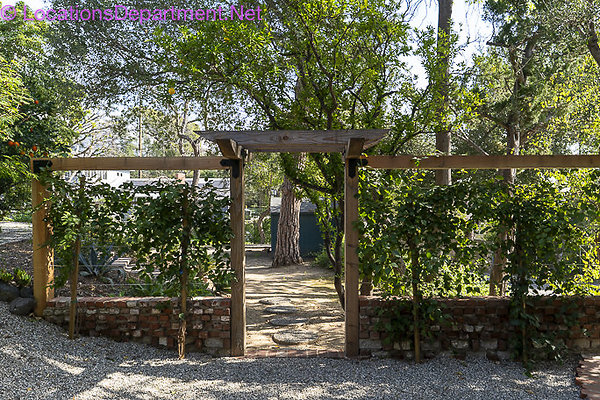 Spanish Style 3137-105