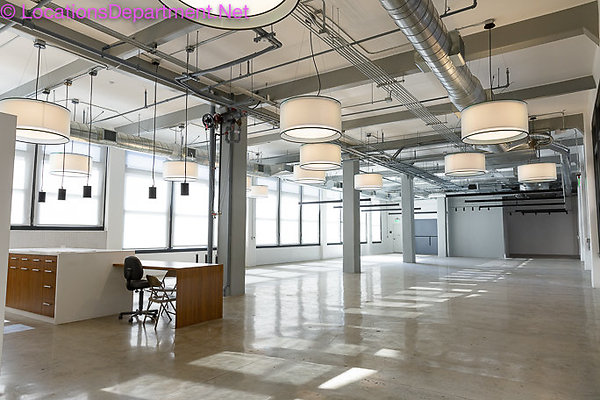 Loft 402