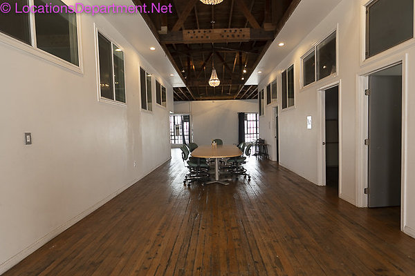 Loft 458-77 Loft 458-77