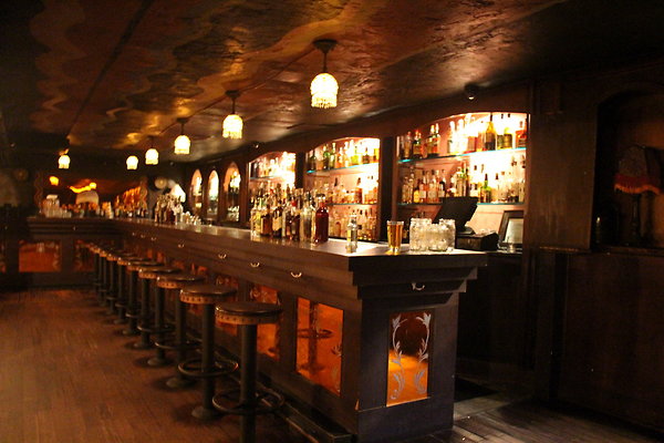 Bar 1727