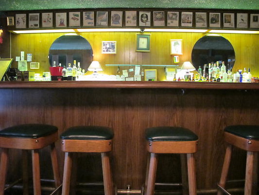 Bar 1613