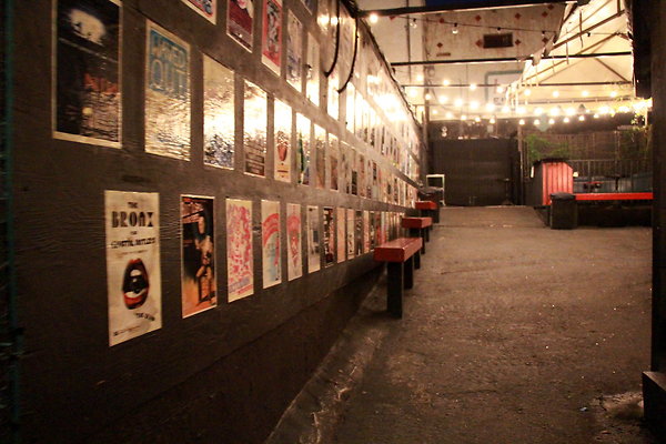 Bar 1603
