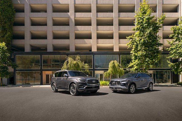 Infiniti5CarPackShot B1111 02396-01 00022 V5 Infiniti5CarPackShot B1111 02396-01 00022 V5