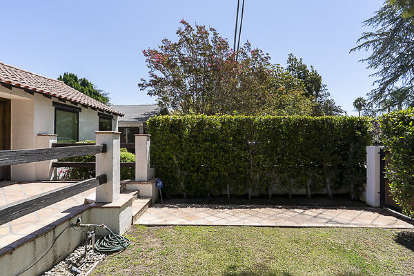 BUNGALOW 4251-4 BUNGALOW 4251-4